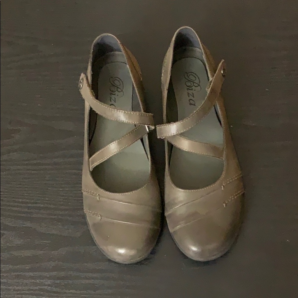 Biza grey shoes.